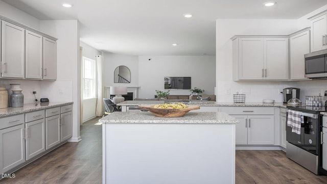 1556 Aberdeen Drive, Mebane, NC 27302
