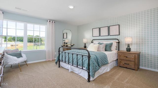 1556 Aberdeen Drive, Mebane, NC 27302