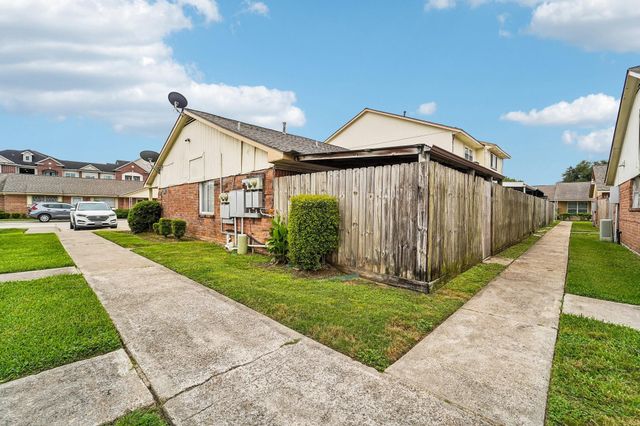 3326 Burke Road 68, Pasadena, TX 77504
