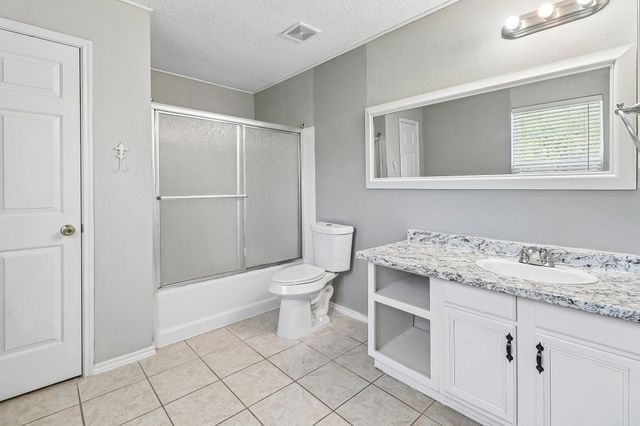 503 Angela Lane, Euless, TX 76039