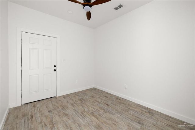 1429 W Harrison Avenue 5, Alton, TX 78573