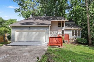 5148 Rocky Glen, Stone Mountain, GA 30088