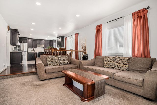 111 Overacker Ter, Fremont, CA 94536