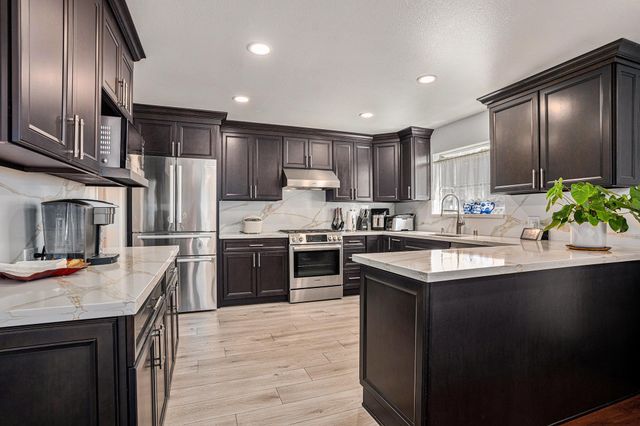 111 Overacker Ter, Fremont, CA 94536