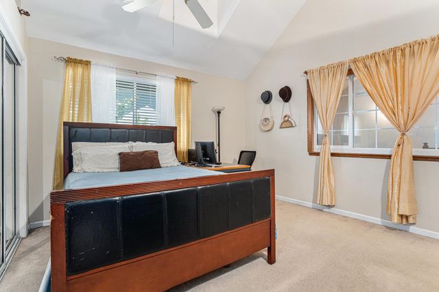 111 Overacker Ter, Fremont, CA 94536