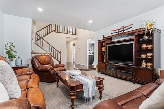 111 Overacker Ter, Fremont, CA 94536