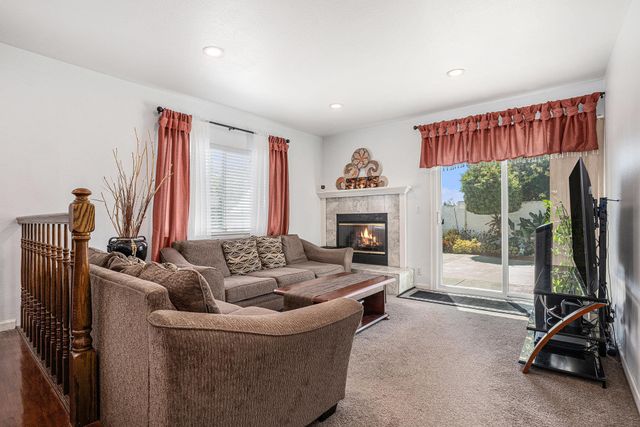 111 Overacker Ter, Fremont, CA 94536