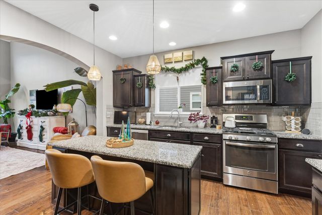 3033 Pasture Ridge Drive, Powell, OH 43065