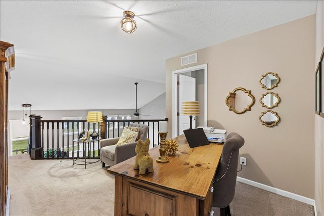 3033 Pasture Ridge Drive, Powell, OH 43065