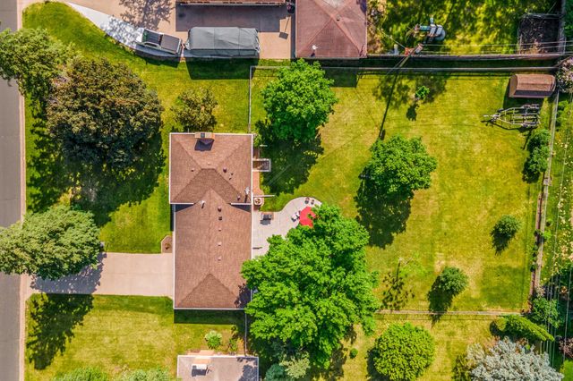 80 Logan Parkway NE, Fridley, MN 55432