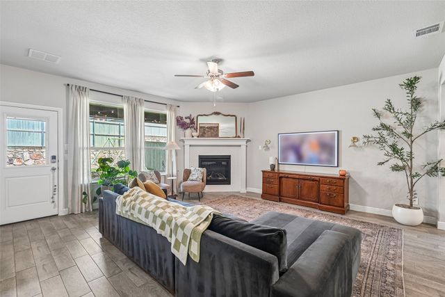 1306 Trailblazer Way, Northlake, TX 76247