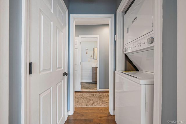 244 S Bayview Avenue, Amityville, NY 11701