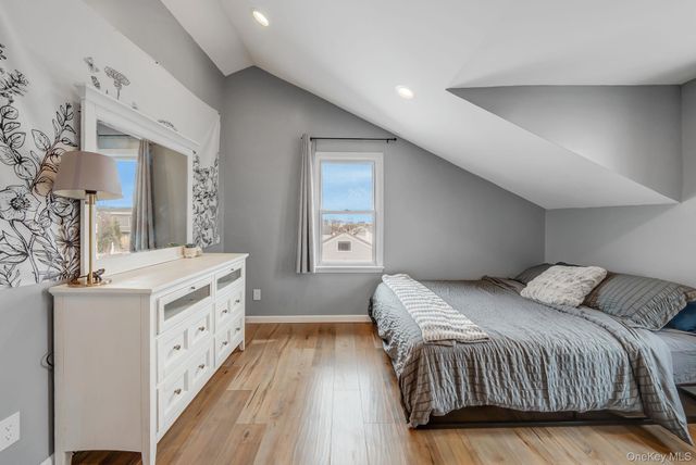 244 S Bayview Avenue, Amityville, NY 11701