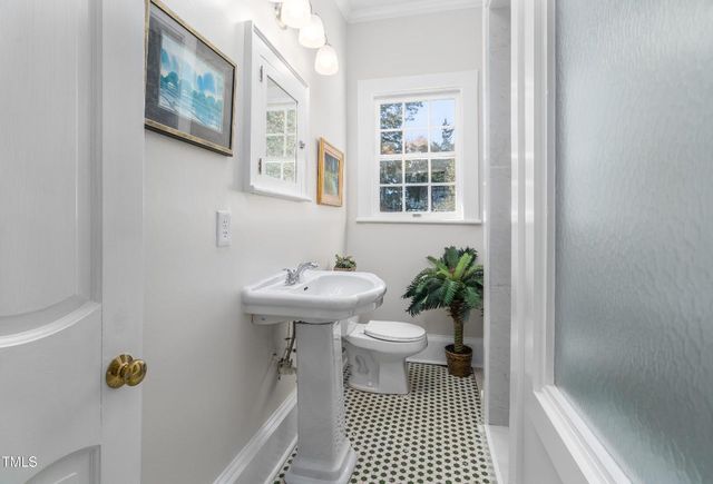 7920 E Washington Street, Mebane, NC 27302