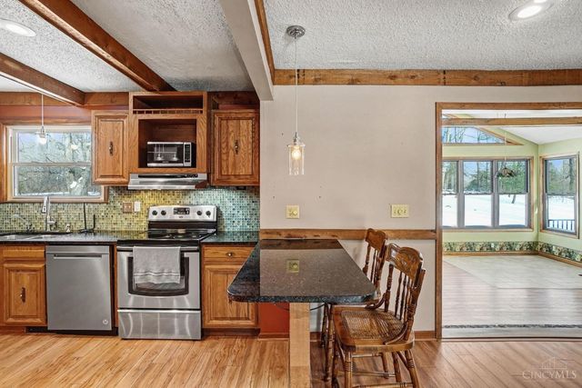 208 Irvin Road, Marion Twp, OH 45107