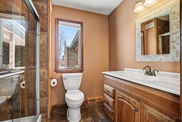 208 Irvin Road, Marion Twp, OH 45107