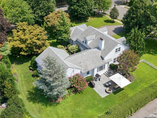 278 Stewart Avenue, Garden City, NY 11530