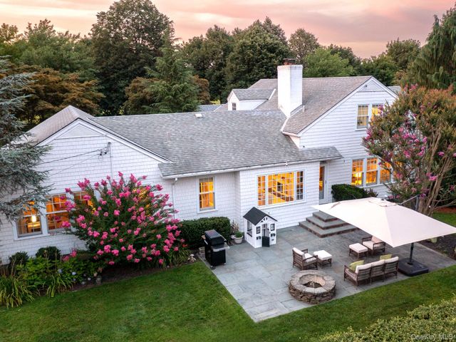 278 Stewart Avenue, Garden City, NY 11530