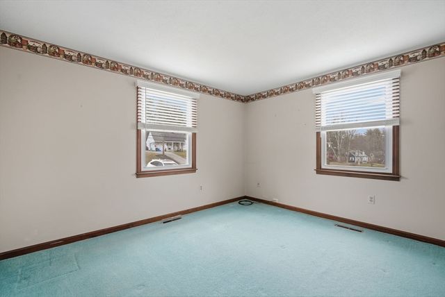 79 Porter Rd, East Longmeadow, MA 01028