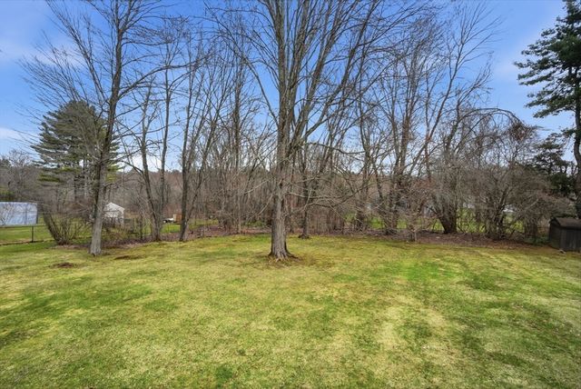 79 Porter Rd, East Longmeadow, MA 01028