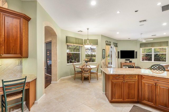 11082 Silver Ridge Street, Wellington, FL 33449