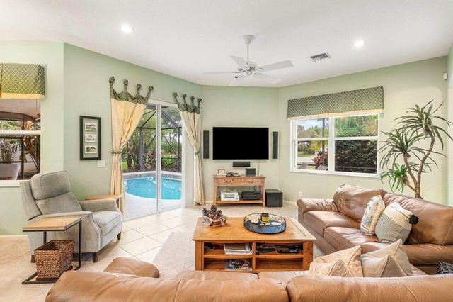 11082 Silver Ridge Street, Wellington, FL 33449