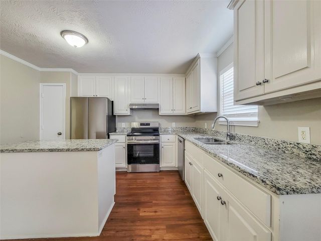 16393 Many Trees Lane, Conroe, TX 77302