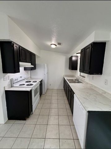 6678 NW 60TH STREET, Ocala, FL 34482