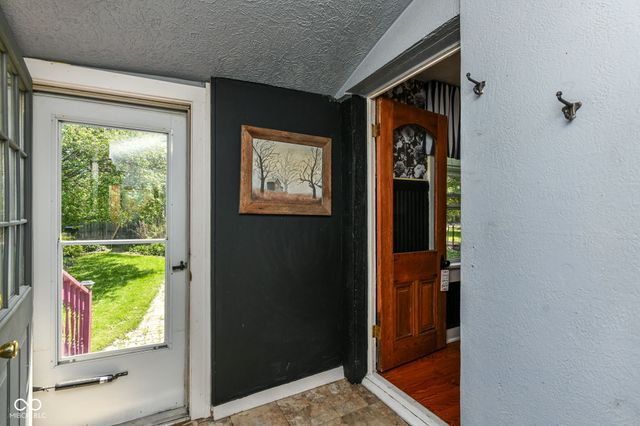 303 Walnut Street, Greenfield, IN 46140