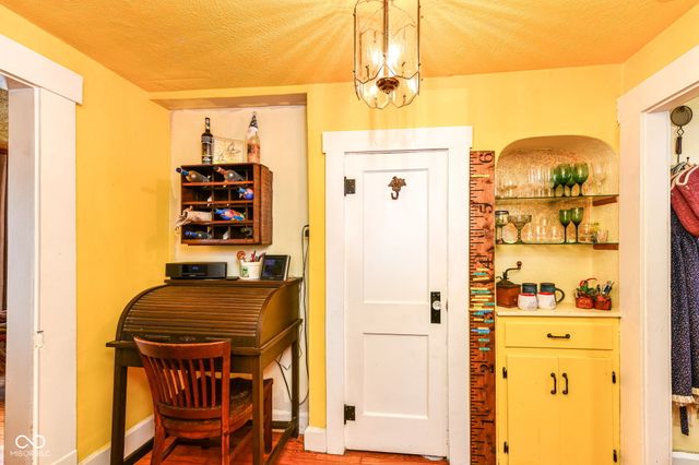 303 Walnut Street, Greenfield, IN 46140