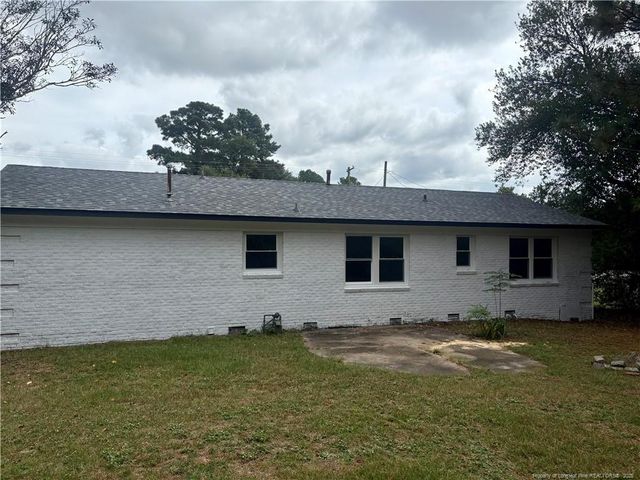 2658 Pine Springs Drive, Fayetteville, NC 28306