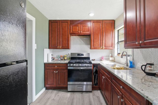 8906 Talton Street, Houston, TX 77078