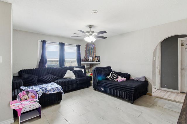 8906 Talton Street, Houston, TX 77078