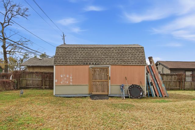 8906 Talton Street, Houston, TX 77078