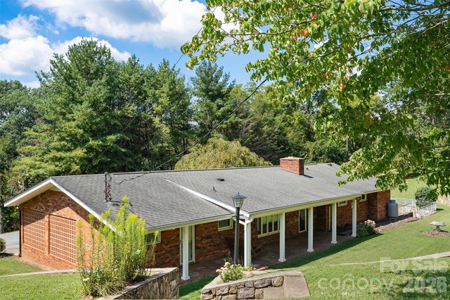 62 W Haywood Drive, Canton, NC 28716