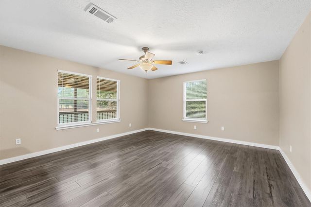 11120 Magnolia Drive, Plantersville, TX 77363