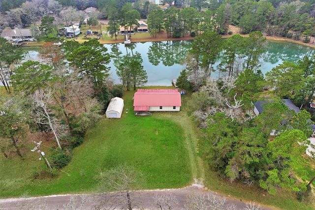 11120 Magnolia Drive, Plantersville, TX 77363