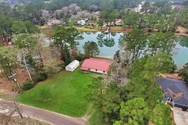 11120 Magnolia Drive, Plantersville, TX 77363