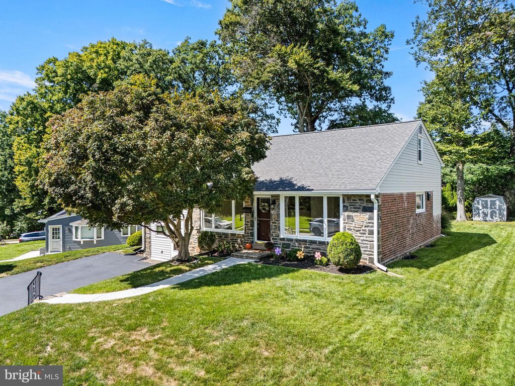 2243 CAMBRIDGE RD, BROOMALL, PA 19008 — photo 3