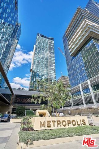 889 Francisco Street 1001, Los Angeles, CA 90017