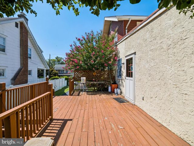 2455 ARDSLEY AVE, Glenside, PA 19038