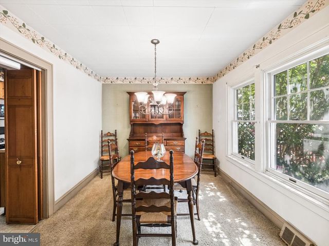 2455 ARDSLEY AVE, Glenside, PA 19038