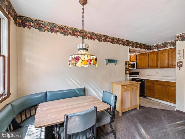 2455 ARDSLEY AVE, Glenside, PA 19038