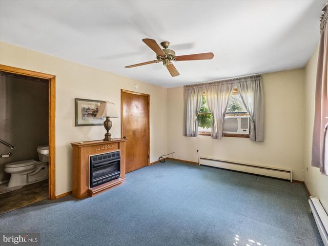 2455 ARDSLEY AVE, Glenside, PA 19038