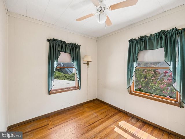 2455 ARDSLEY AVE, Glenside, PA 19038