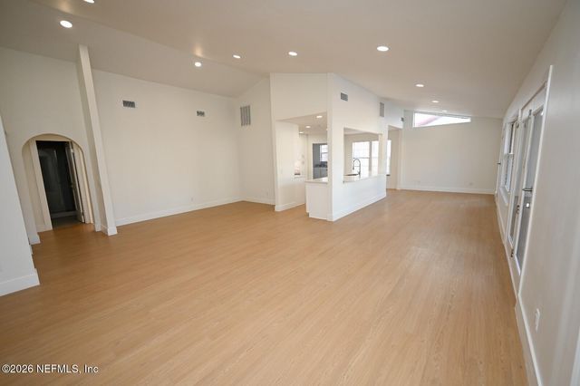 4632 CORRIENTES Circle N, Jacksonville, FL 32217