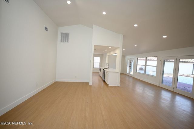 4632 CORRIENTES Circle N, Jacksonville, FL 32217