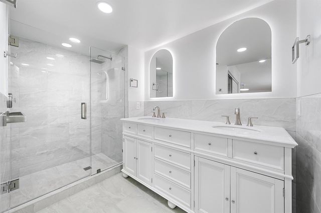 506 5th Terrace, Palm Beach Gardens, FL 33418