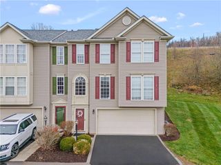 932 Royal Ct, North Strabane, PA 15317