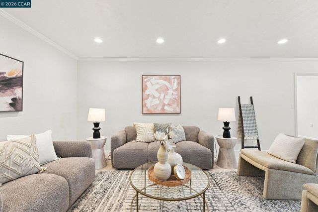 746 Leland Way, Livermore, CA 94550